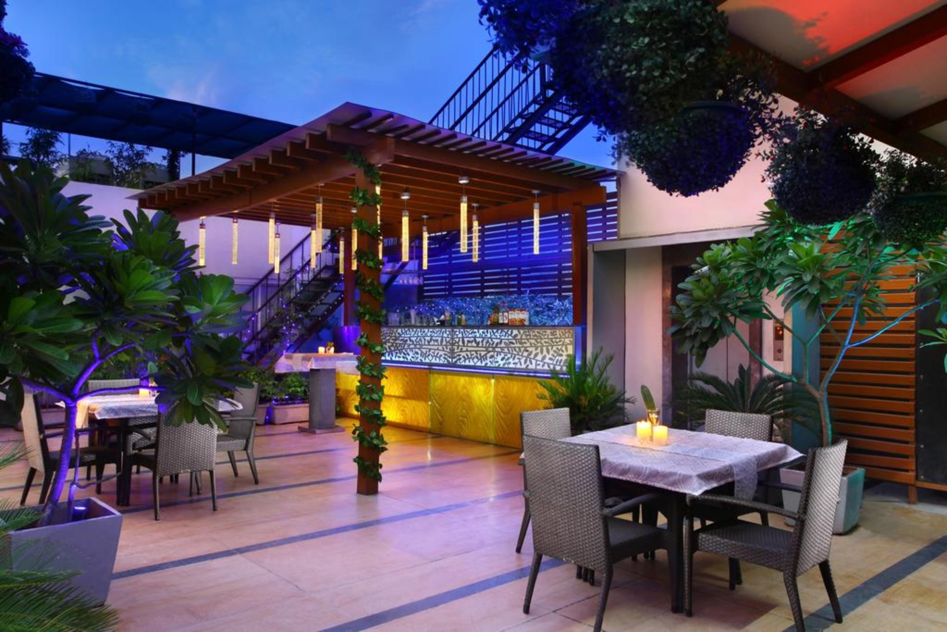 The Ashtan Sarovar Portico Nueva Delhi Exterior foto
